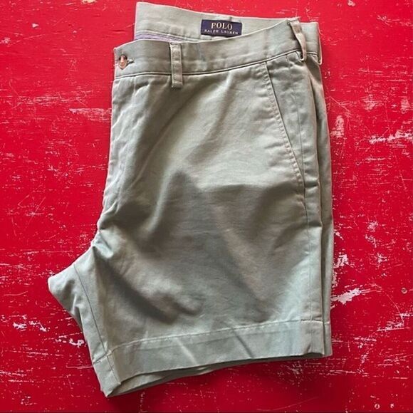 Polo Ralph Lauren Classic Fit Shorts - Picture 8 of 8
